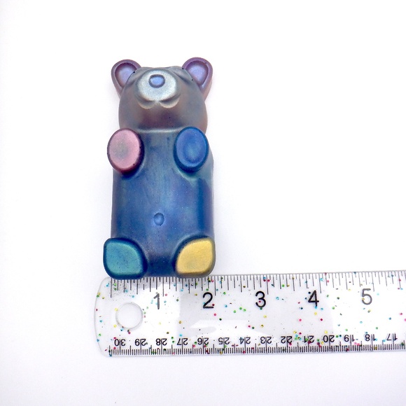 Jumbo Resin Gummy Bear & Base Lamp - Picture 16 of 16